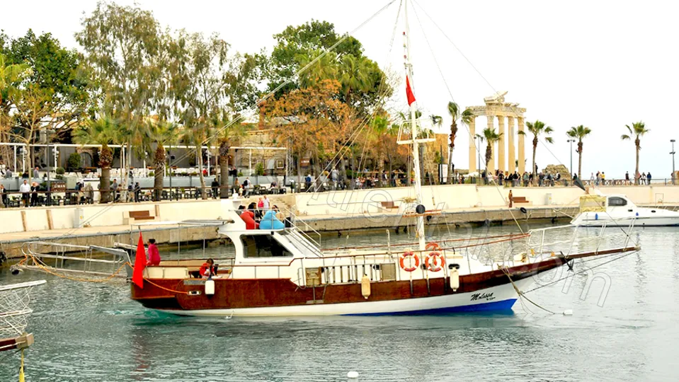 Melissa VIP photo 12