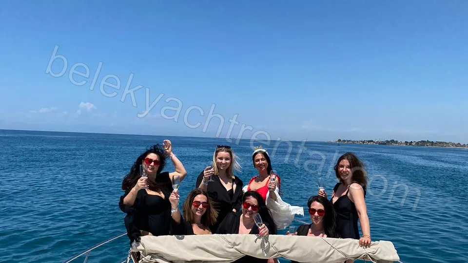 Moonlight Luxury photo 13