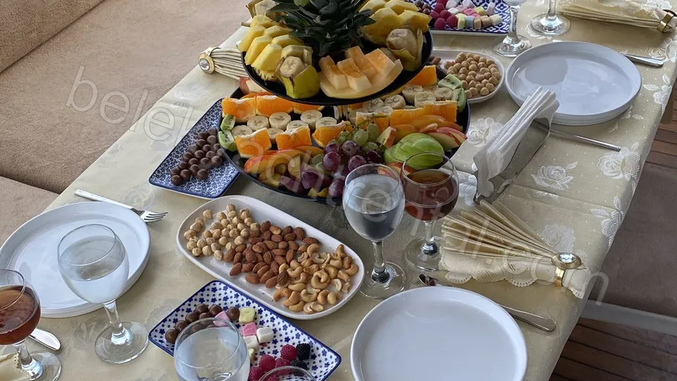 Moonlight Luxury photo 14