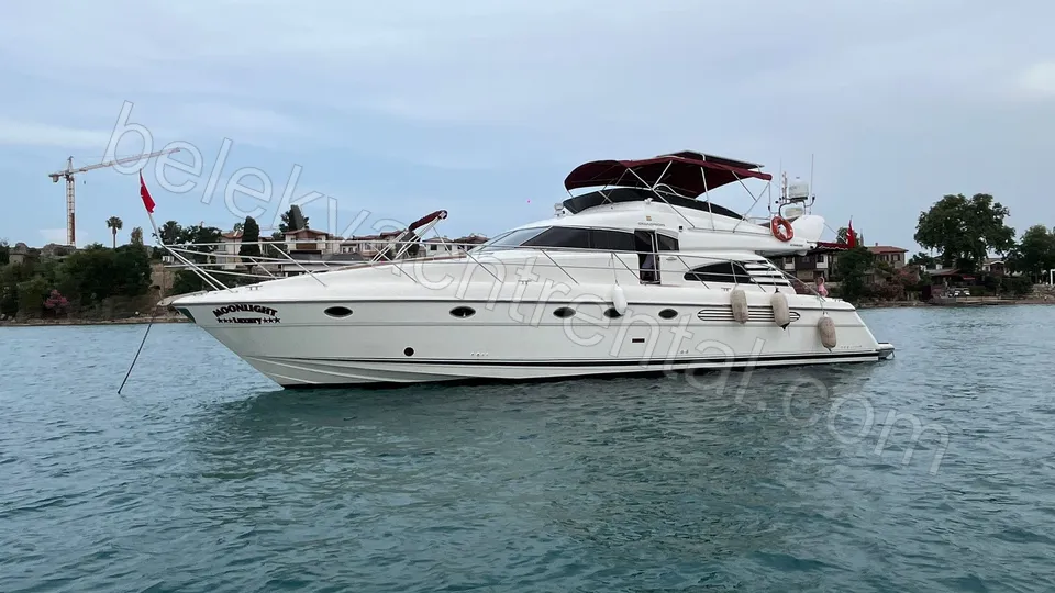 Moonlight Luxury photo 4