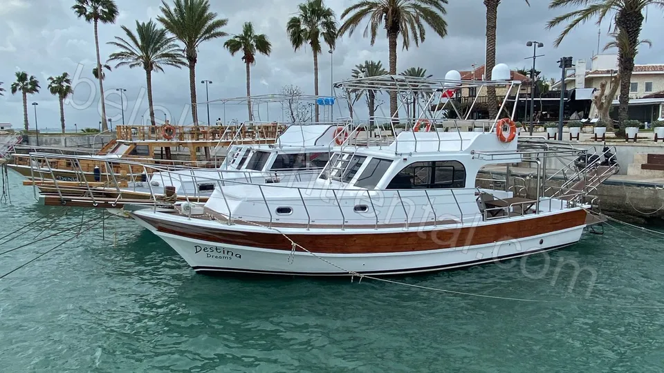 Destina Dreams фото яхты