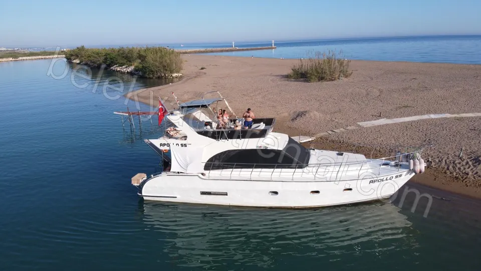 Apollo SS Luxury photo 6